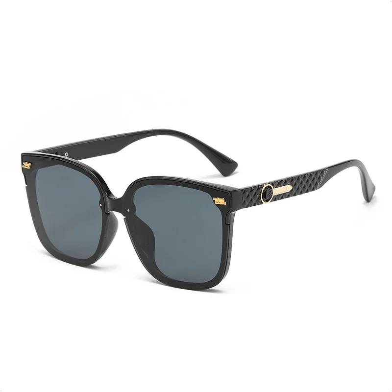 Fashion Women Sunglasses Oversized Square Black Frame Textured Temples Gold Accents UV400Eyewear for Vacation Driving Street Use