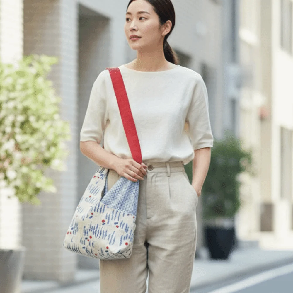 Large Capacity Canvas Tote Bag Magnetic Buckle Plaid Triangle Hobo Handbag Soft Material Cedar Print Patchwork Crossbody Bag