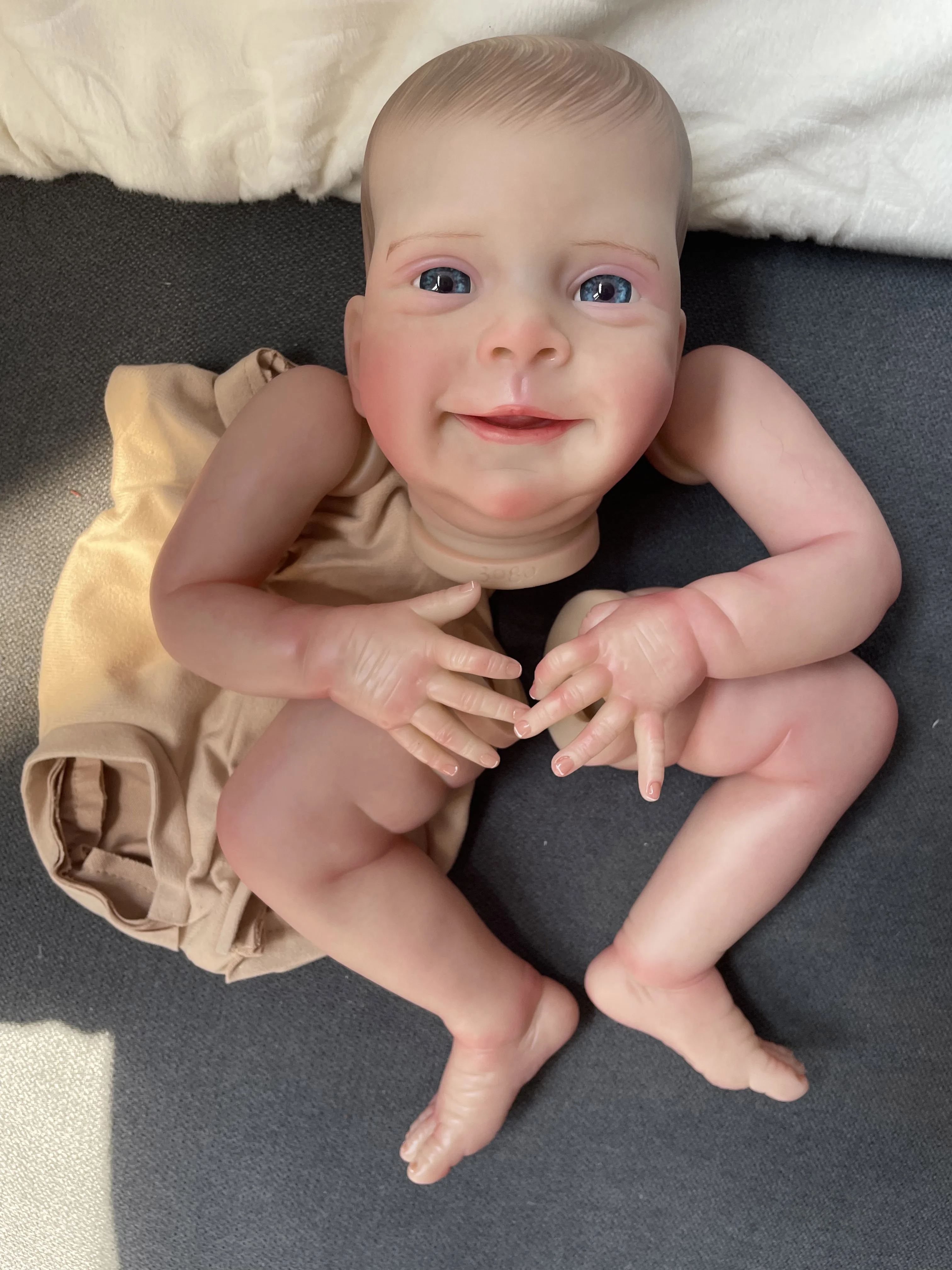 Sebastian Reborn Doll Kit 18 '' Levensechte Meerdere Lagen Schilderen Pop Onderdelen 3D Huid Met Zichtbare Aderen Hand Getrokken Haar
