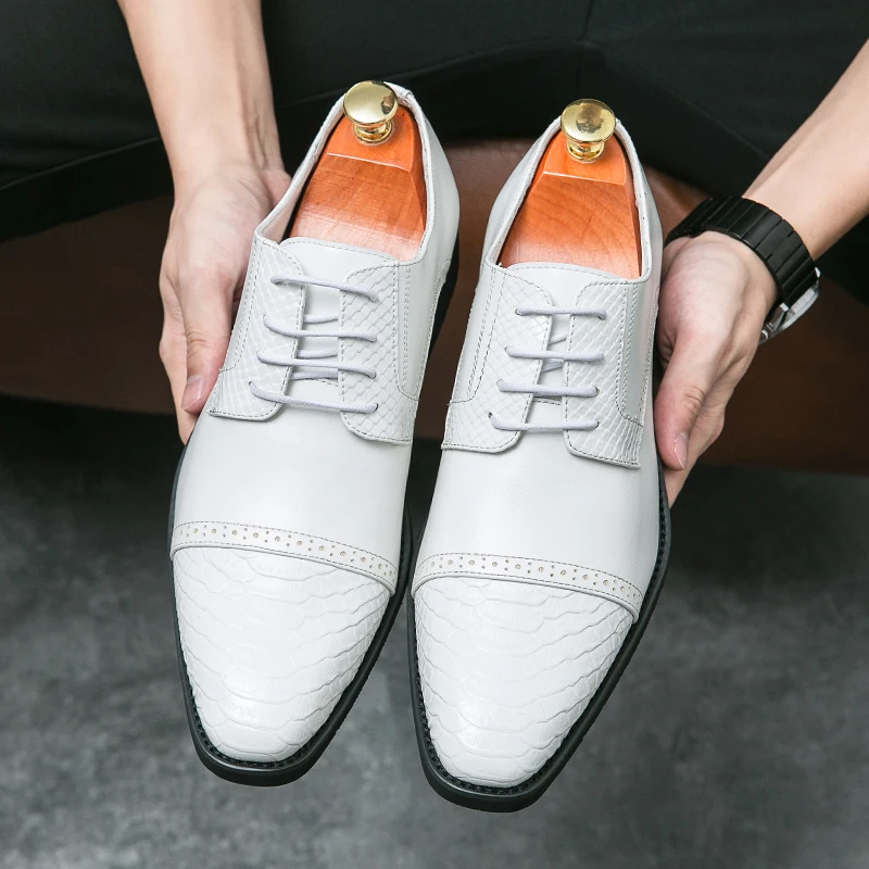 2024 Wedding Leather Shoes Business Shoes For Men Formal Dress Shoes White Luxury Oxford Shoes For Men Fashion Career Work Shoes