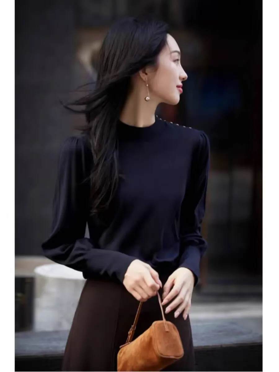 2024 Korean Version Solid autumn winter women's O-neck pullover High Quality Sweet Skin-friendly Long Sleeve Embroidered Flares