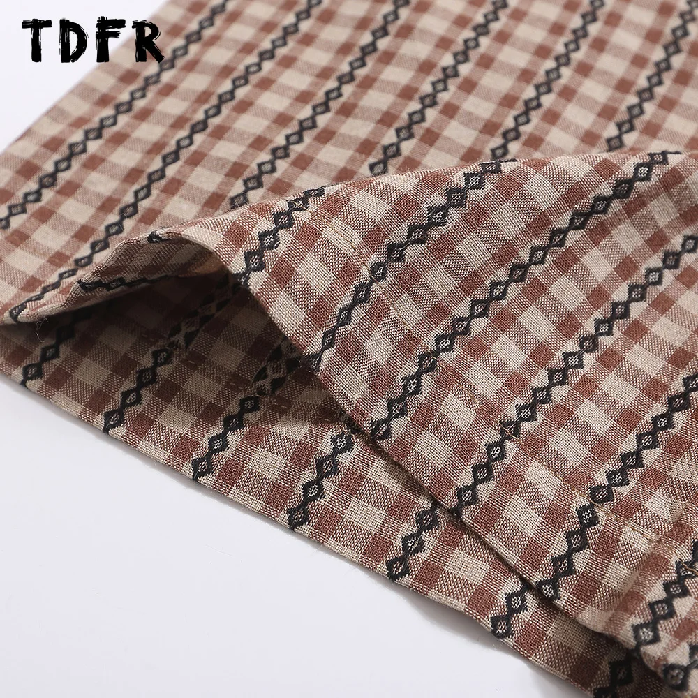 Small Plaid Short Sleeve Shirts Mens Pocket Summer Streetwear Loose Lapel Half-Sleeve Single Breasted Shirts Men Top