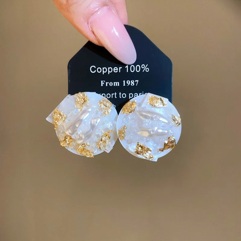 Minar INS Fashion Shiny Flake White Resin Imitation Pearl Round Drop Earrings for Women Gold Plated Alloy Holiday Daily Jewelry