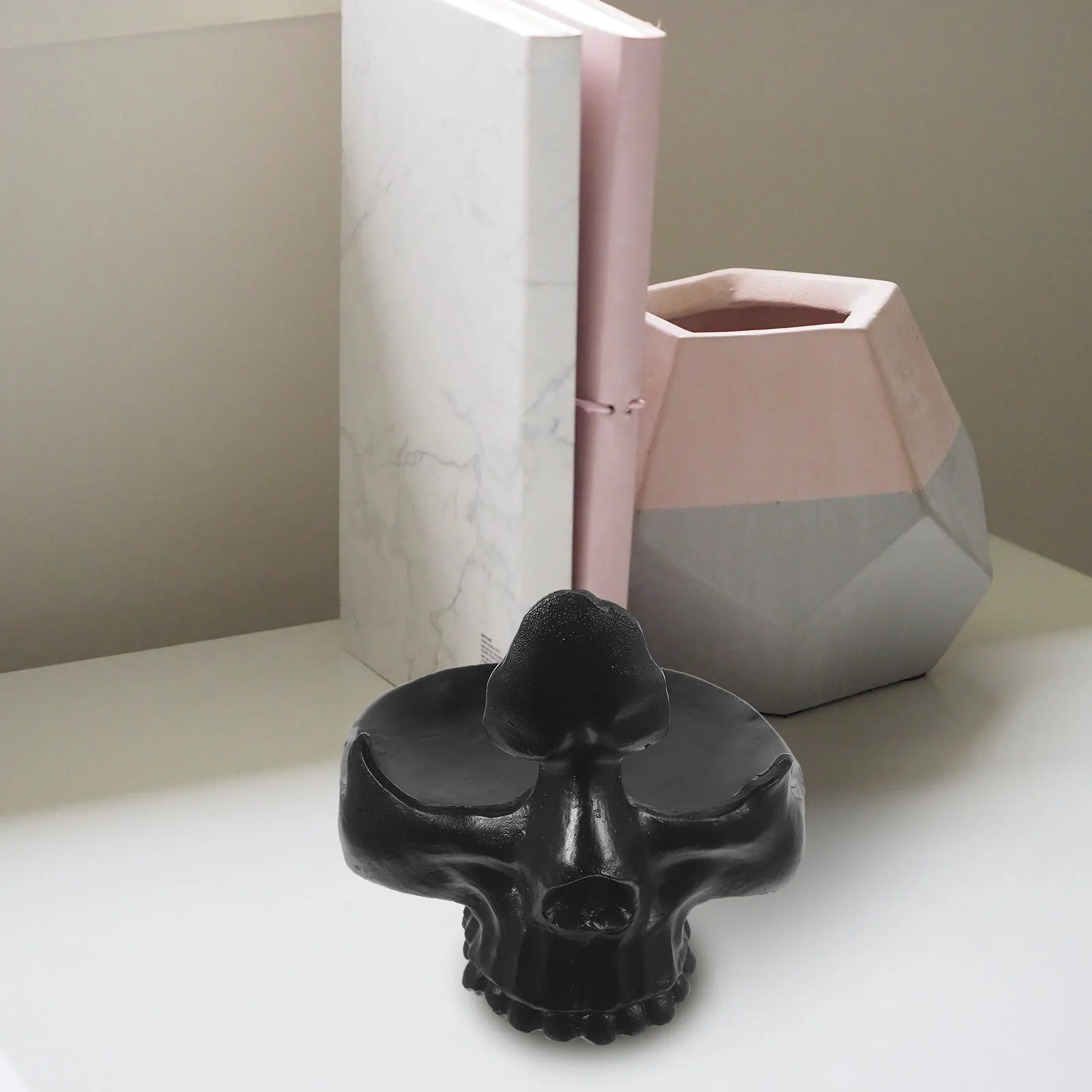 

Resin Skull Eyeglass Holder Glasses Frame nament Office Decor Stand Rack Silver Stylish Multifunctional Craft Statue