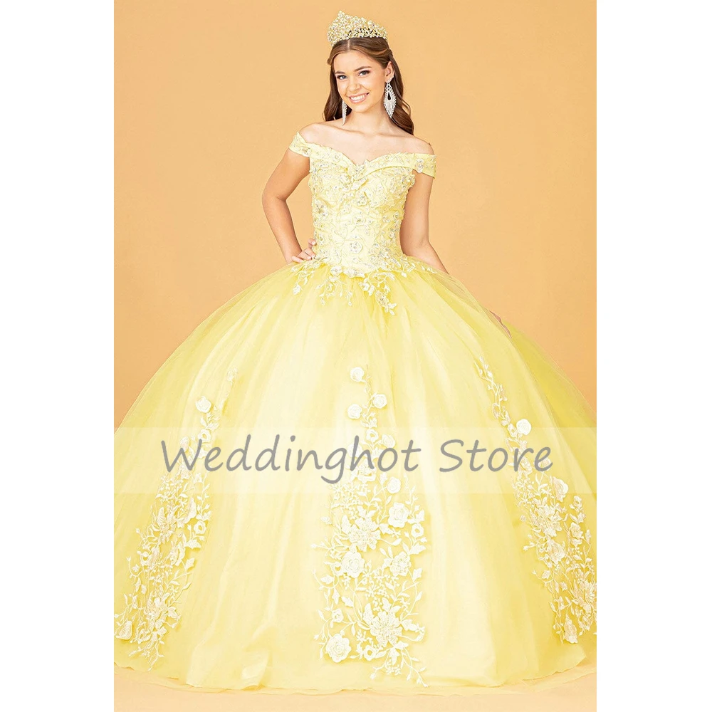 Lilac luksusowe sukienka na Quinceanera suknia Off the Shoulder 2023 suknie na Quinceanera kryształ aplikacja z koronki słodkie 15, 16 suknie długie