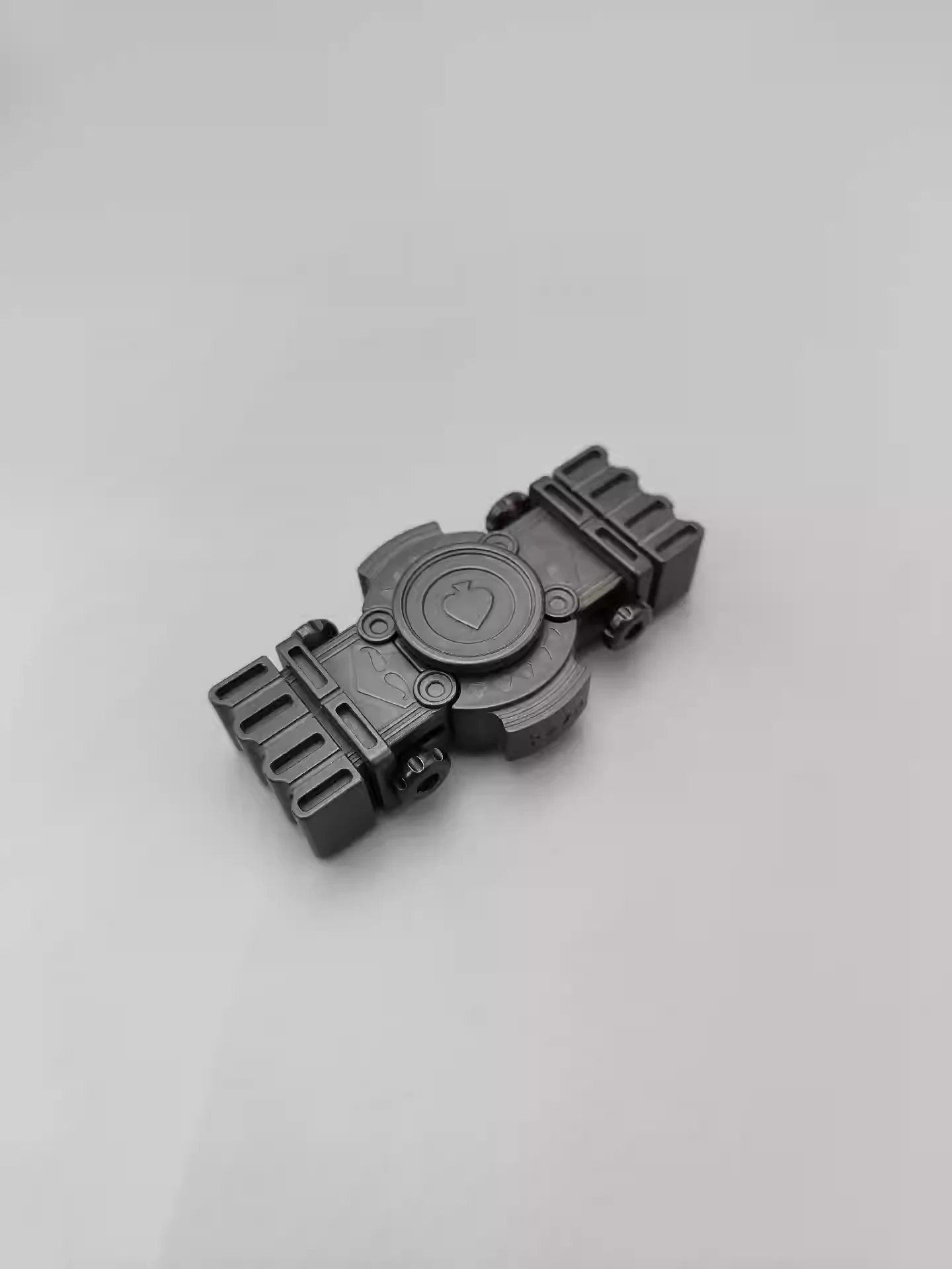 

Black Mirror Old K Mini Zirconium Alloy Material with Six Tritium Open Fingertip Gyroscope EDC