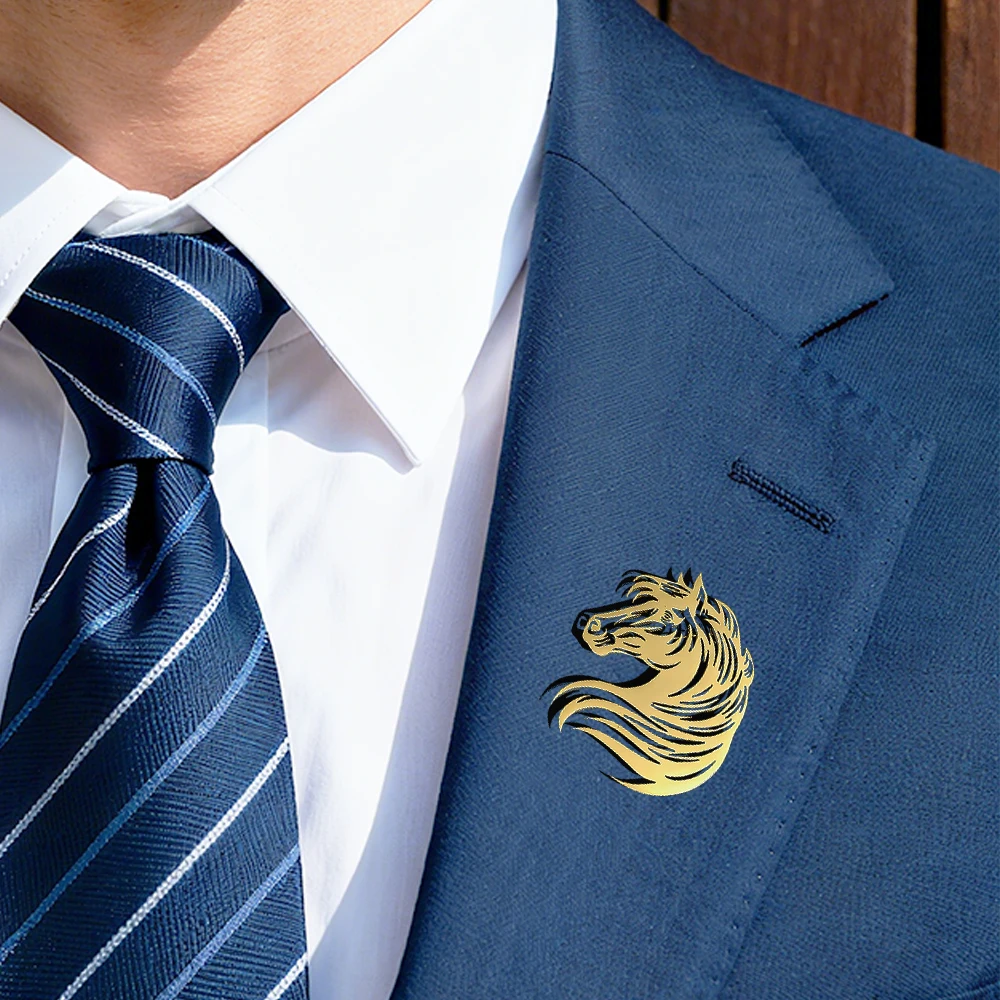Creative animal horse head stainless steel brooch stylish suit lapel pin clothing bag badge gift for friends