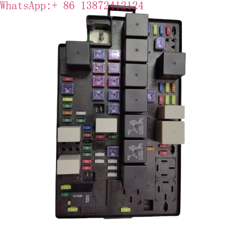 

New Engine Bonnet Fuse Box Electrical Center Relay for MG GS Models 10185169 10210377 10210378 10277110 10277111 10277112