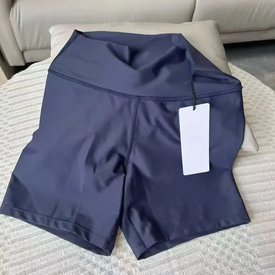 Goddess Seamless Yoga Shorts 5