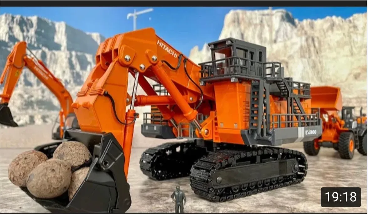 New Arrival Diecast Toy Model Gift 1:87 Scale Hitachi EX8000 Hydraulic Excavator Engineering Machinery Alloy Model Collection