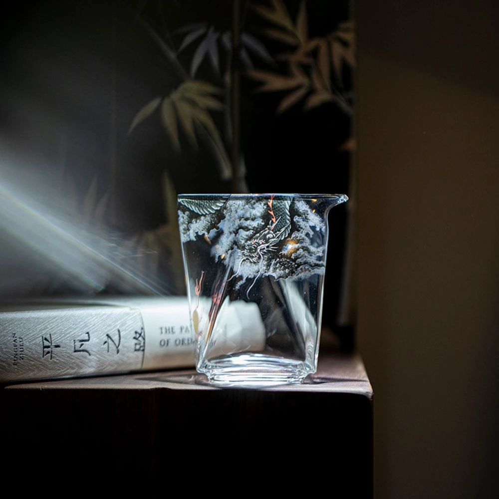 260ML Ruili Guofeng Longteng Yunhai Tea Sea Uniform Cup High Temperature Resistant Glass Fair Cup Square Male Cup Tea Separator