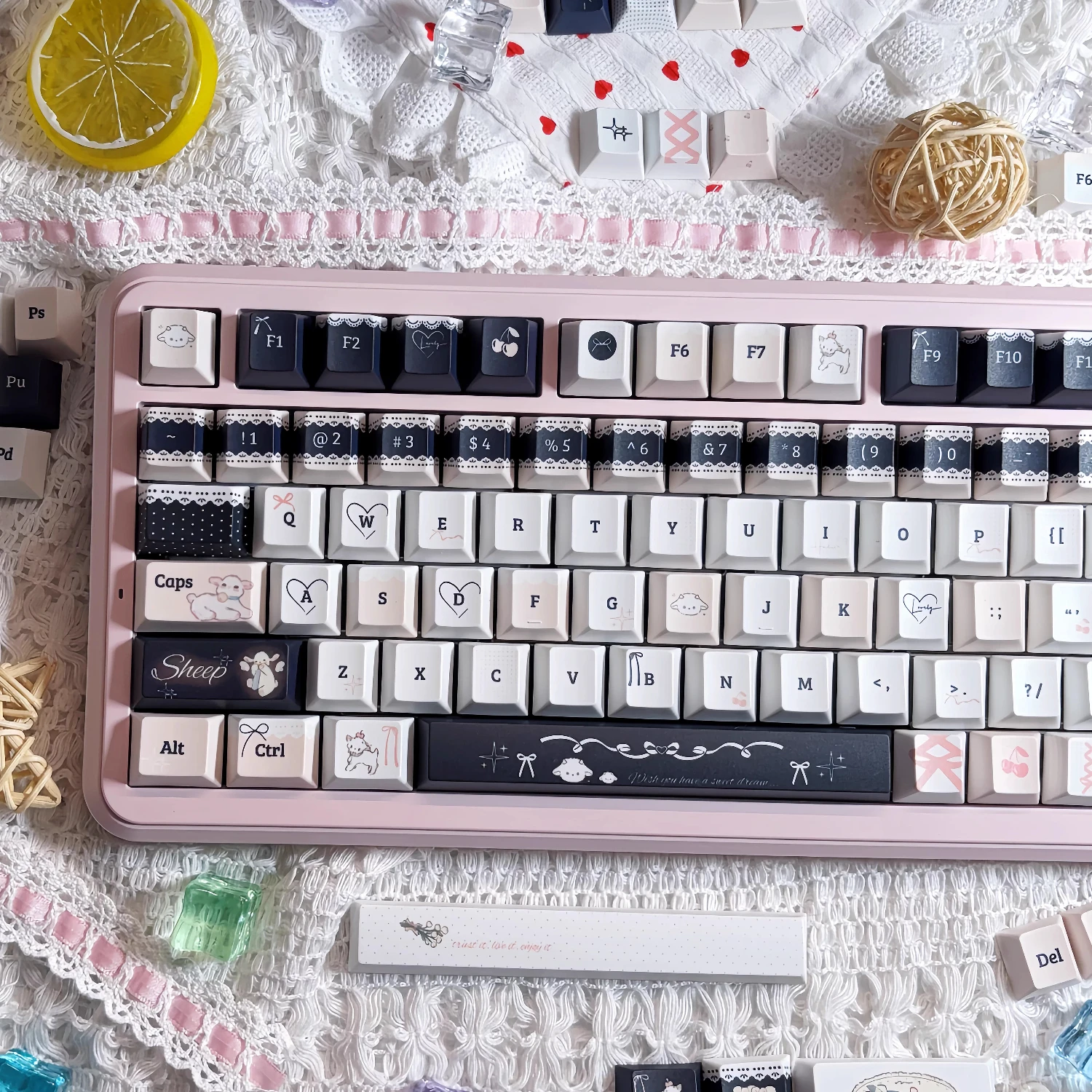 MAIMOOO Lace Lamb Keyboard Keycaps Cherry Profile Black Pink Cute Sheep Keycap PBT Custom Lolita Style Mechanical Key Caps Gifts