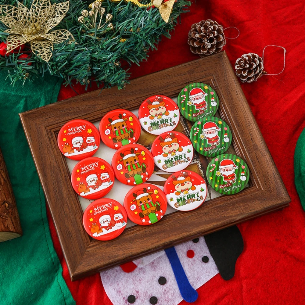 Christmas Round Tin Badge Pins, Xmas Decor Brooch Buttons, Holiday Ornaments & Christmas Party Favor Gifts, 10‑100 PCS