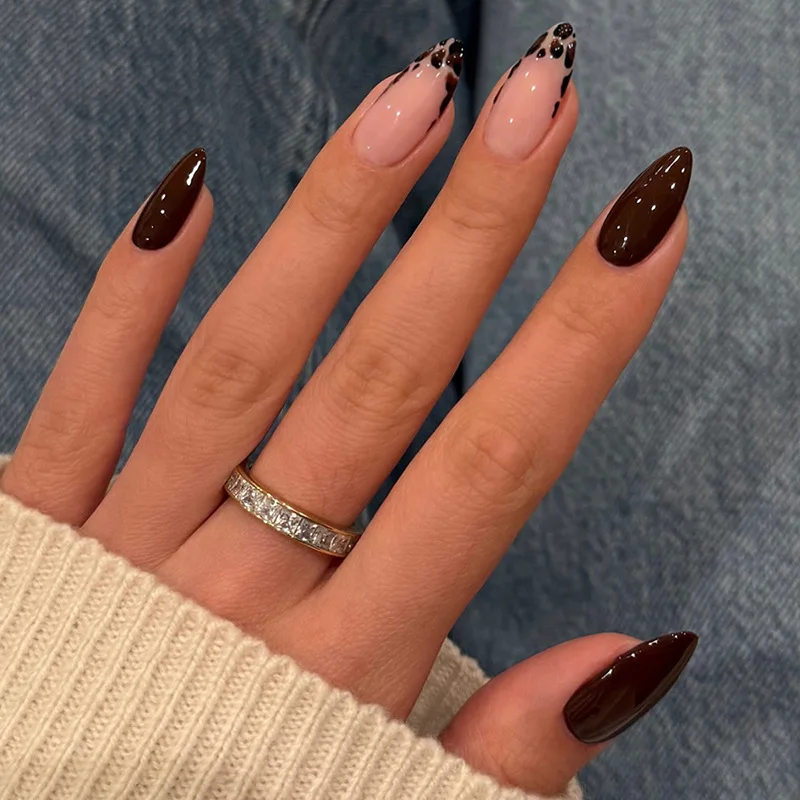 24 قطعة مجموعة الأظافر الزائفة الشتوية السوداء الاكريليك ليوبارد طباعة الفرنسية تلميح اللوز وهمية مسمار الفن مع تصميم مسحوق لامع اضغط على الأظافر #2
