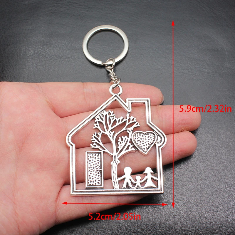 Family Keychain Dad Mom Child Love House Keychain Relatives Key Chain Handbag Accessories House Shape Villain Small Tree Pendant