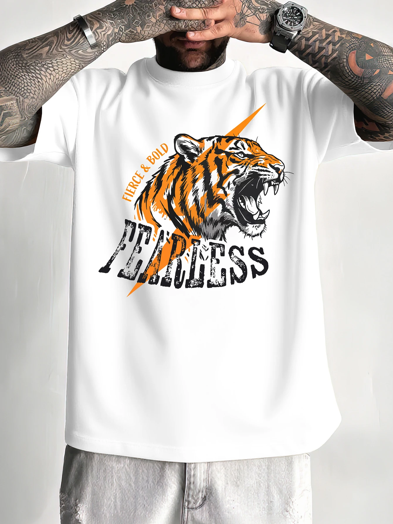 Tiger Graphic T Shirt Men Oversized Streetwear Fierce Animal Print Tee Casual Loose Fit Cotton Summer Fashion Short Sleeve Top S
