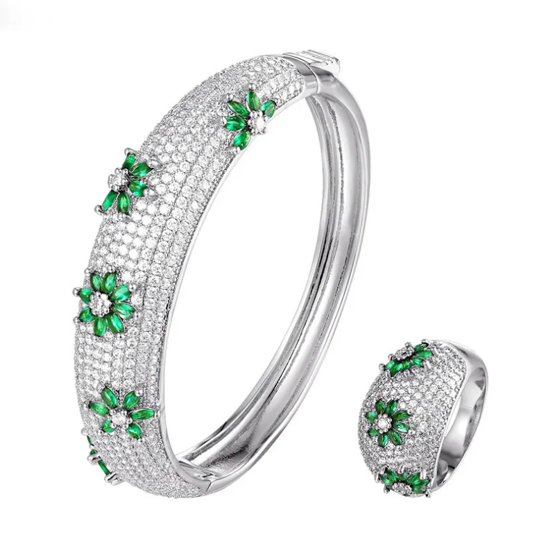 Fashion Flowers Titanium Steel Micro-Inlaid AAA Zircon Luxury Retro Bracelet Ring Set