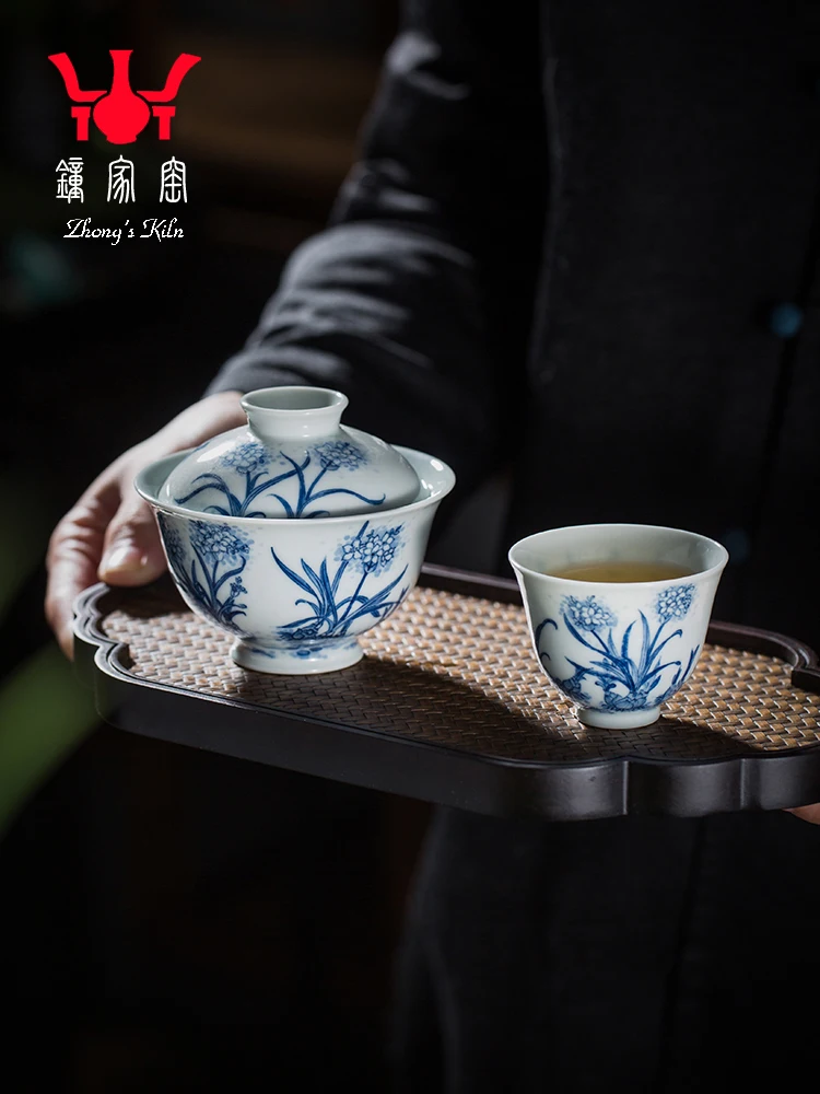 Zhongjia Kiln Kung Fu Jingdezhen Chaiyao Blue And White Hand Painted Narcissus Soaking , Personal Household Tea