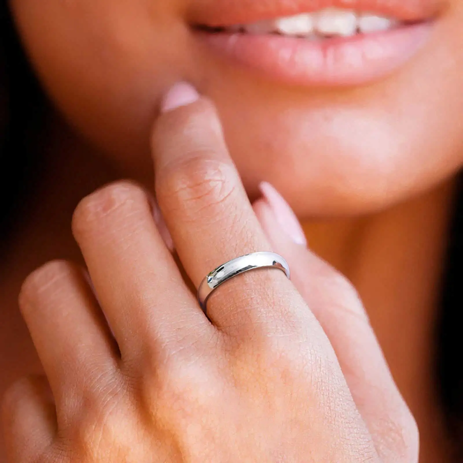 Simple Stainless Steel Smooth Rings 4mm Wide Thin Finger Couples Ring Classic  Wedding Jewelry Gifts For Women Men