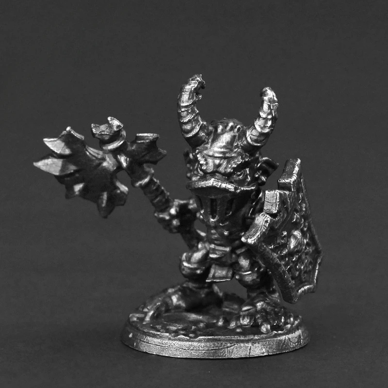 金属モンスター兵士のおもちゃモデルアクションフィギュア男の子ボードゲームピースミニチュア装飾アクセサリー完成品置物
