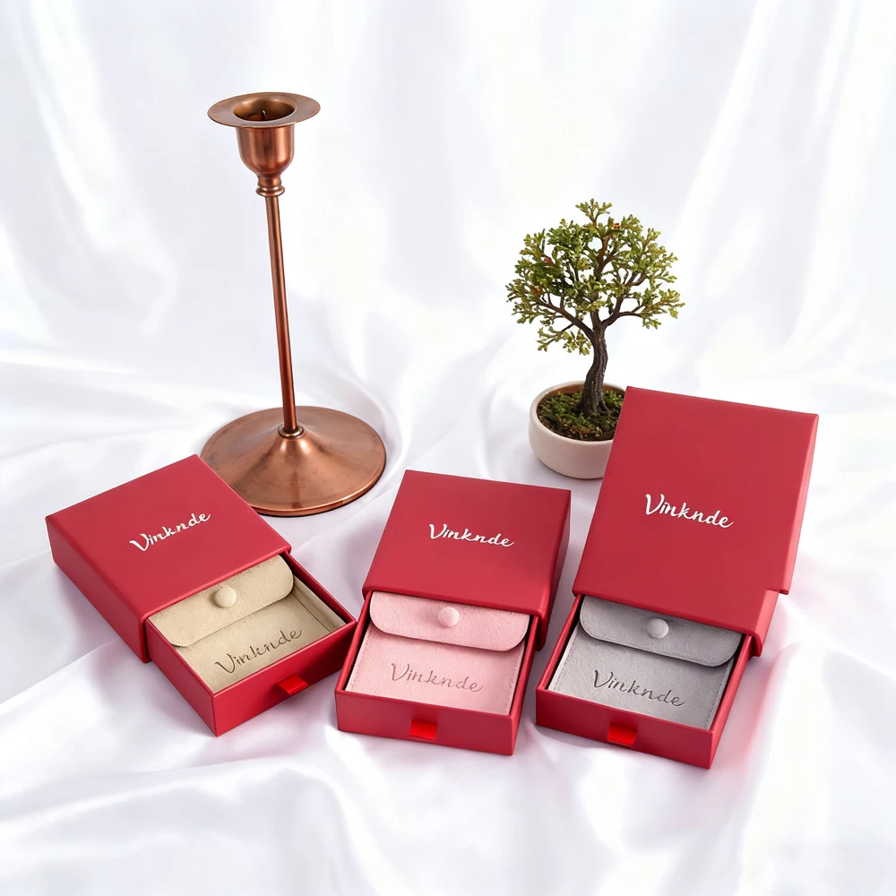 

9x9x2.5cm Red Drawer Box Paper Cardboard Jewelry Packaging Case Inside 8x8cm Microfiber Snap Button Gift Bag Small Suede Pouch