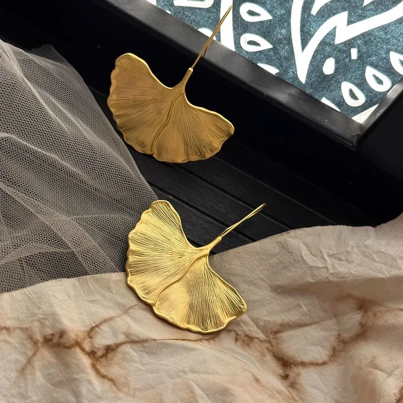 Ginkgo leaf hook dangle earrings for women plants statement earrings minimalist simple jewelry new in 2026