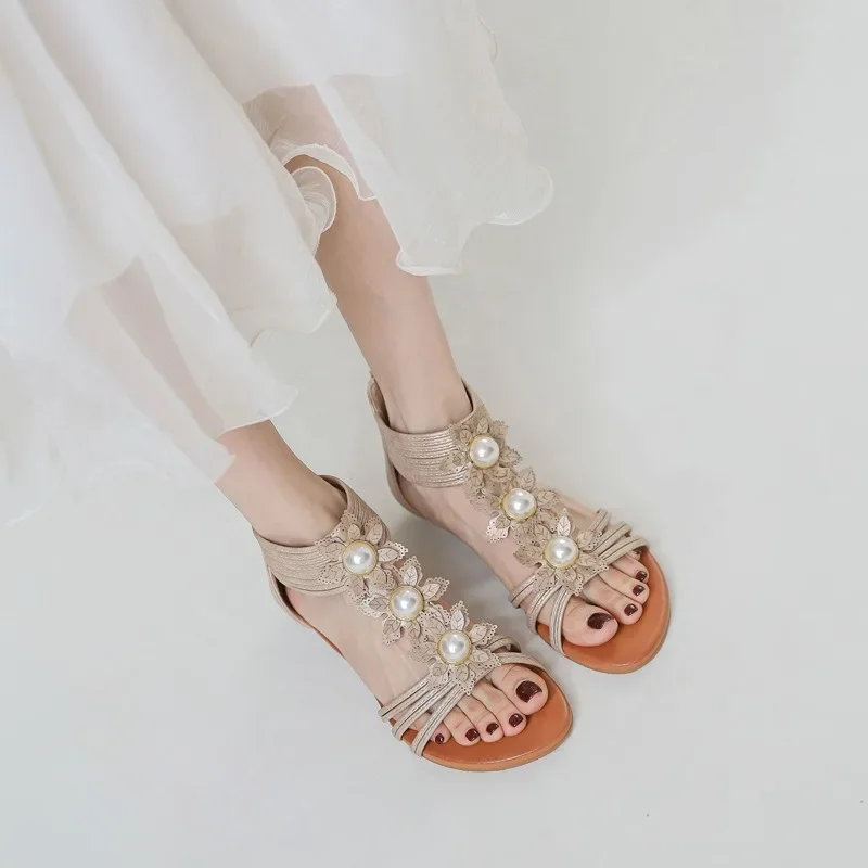 2024 New Summer Women 1.5cm Platform 2cm Low Heels Sandals Female Elegant Sweet Pearl Flower Flats Lady Fashion Bohemian Sandals