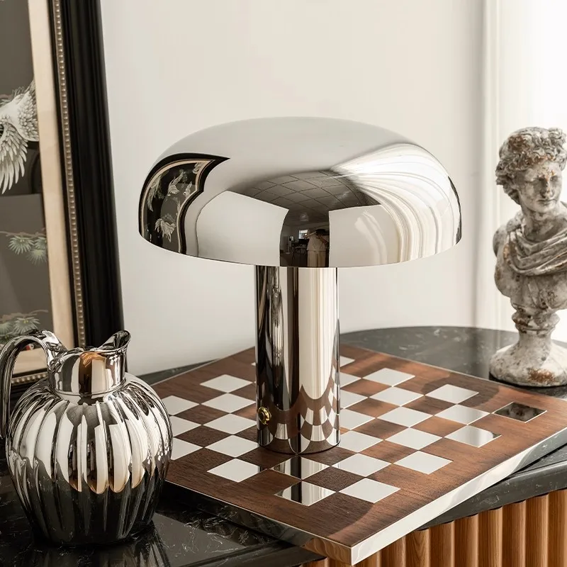 European Minimalism Everyday Lighting Desk Lamp Stainless Steel Decoration Desktop Light Housewarming Gift Bedroom Bedside Lamp