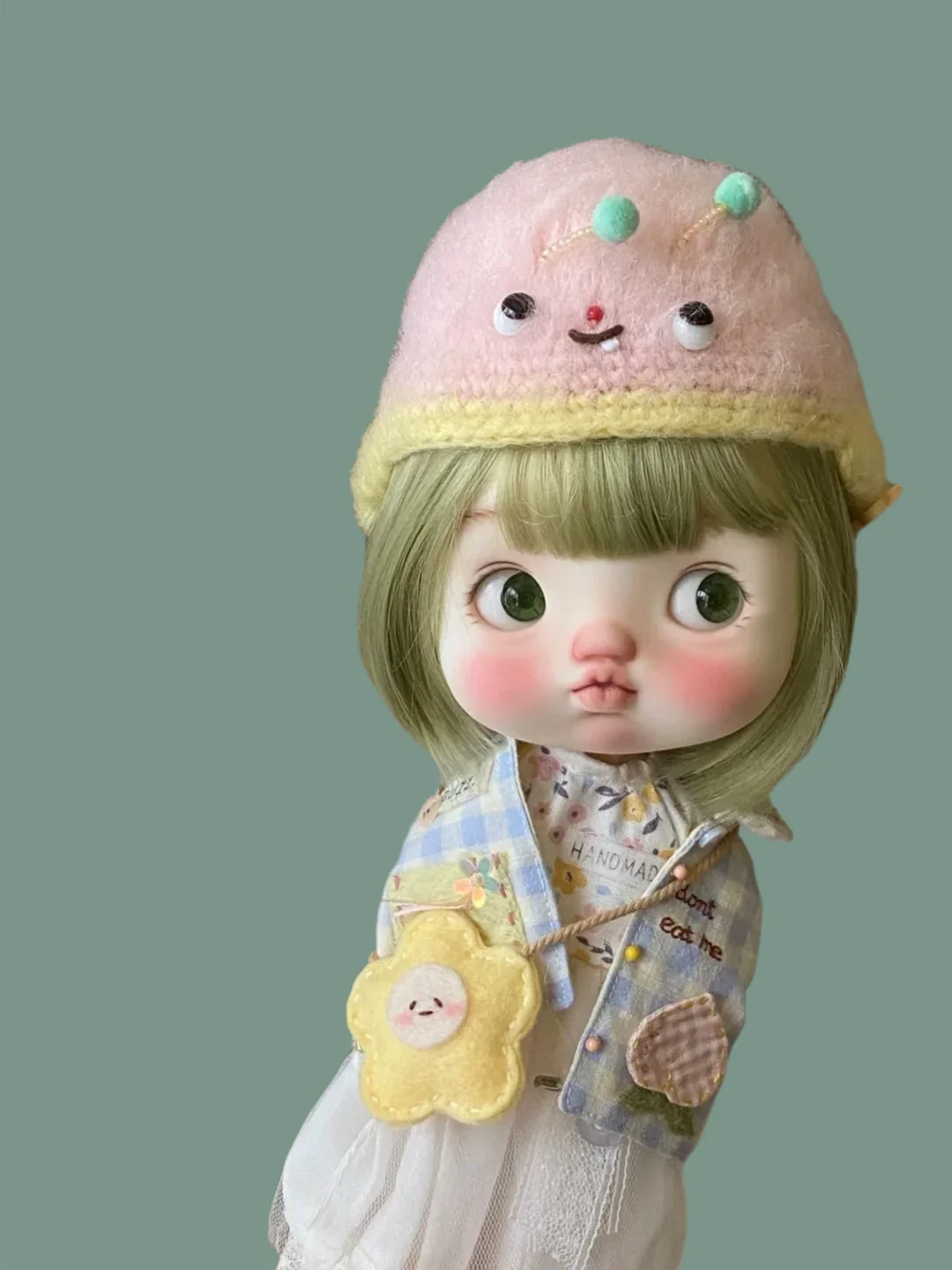 

Новая кукла BJD 1/6 — серия кукол с большой головой Zhuzhubao, из смолы, для самостоятельной сборки и макияжа, модель-игрушка, в наличии.