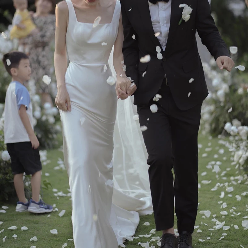 

Satin Strapl Bal Bridal Gown Simple Sexy Ouound omsmen Welcome Wedding Dr with Train for Hotel Indoor Ocns