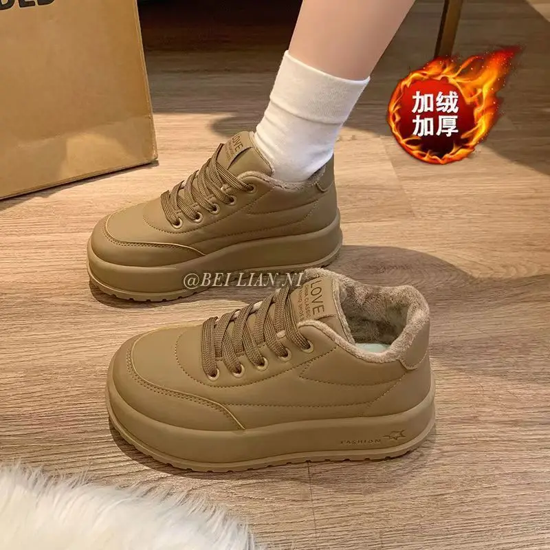 Board shoes women's thick soled bread shoes 2025 winter new cotton shoes warm shoes women's cotton shoes