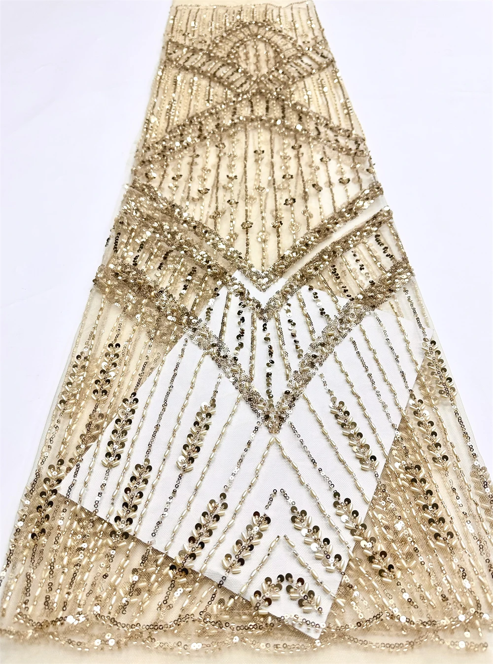 أحدث صيحات النمسا لعام 2026 بأفضل جودة من الدانتيل المطرز بشبكة ناعمة أنيقة مع قماش الخرز لفستان سهرة الزفاف وموسم الحفلات