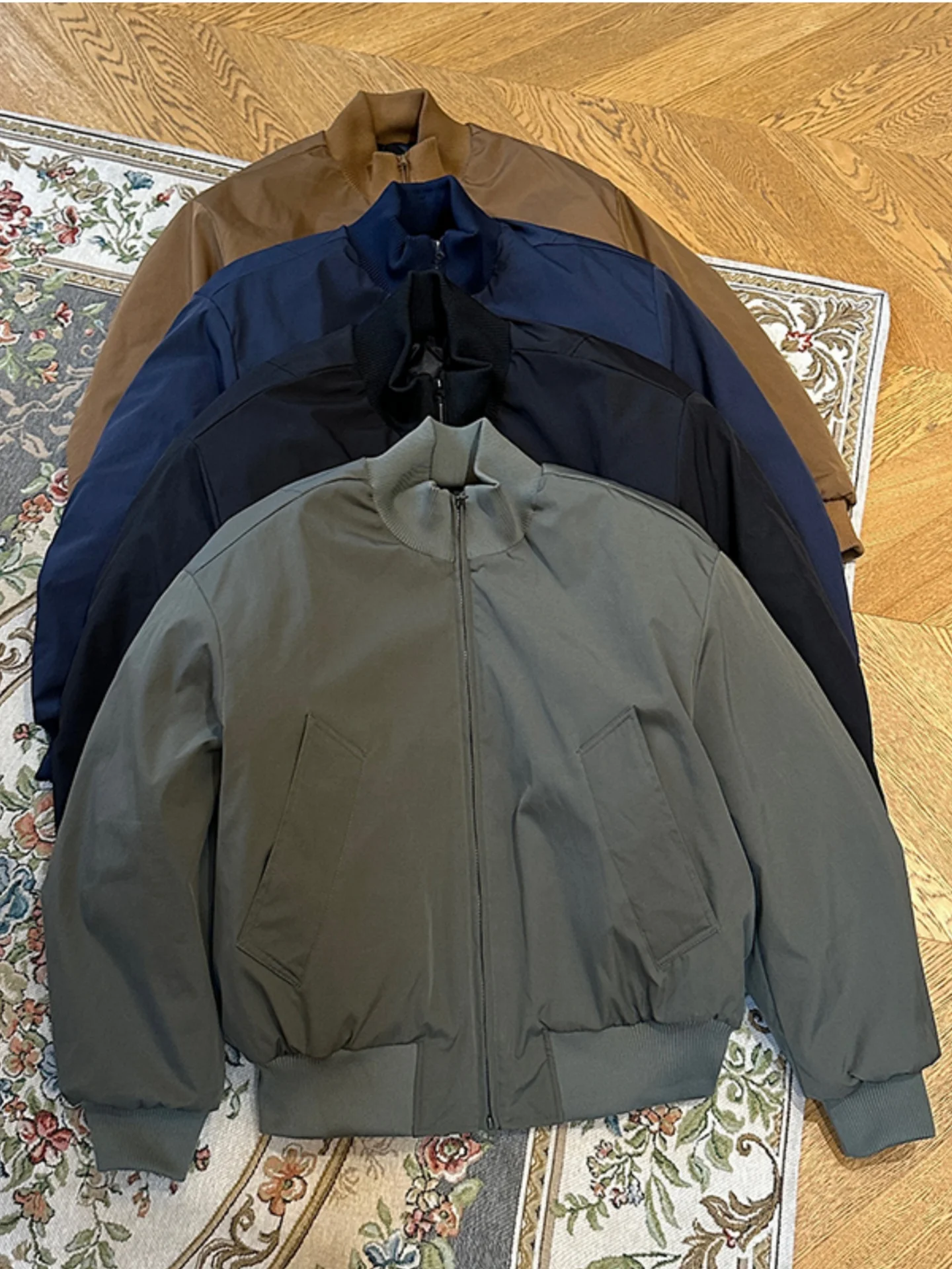 

Loose Fit American Sle Men's Bomber Jaet ort Flight Jaet Autumn Faionable Urban Faion Waterproof Zipper Closure