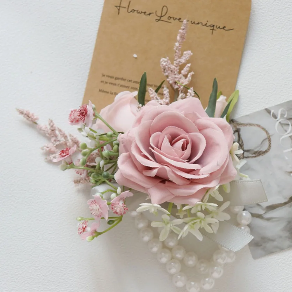 Fiore all'occhiello per lo sposo e il corpetto per la sposa Coppia di matrimoni Bracciale con fiori da damigella d'onore Accessori da sposa Rosa