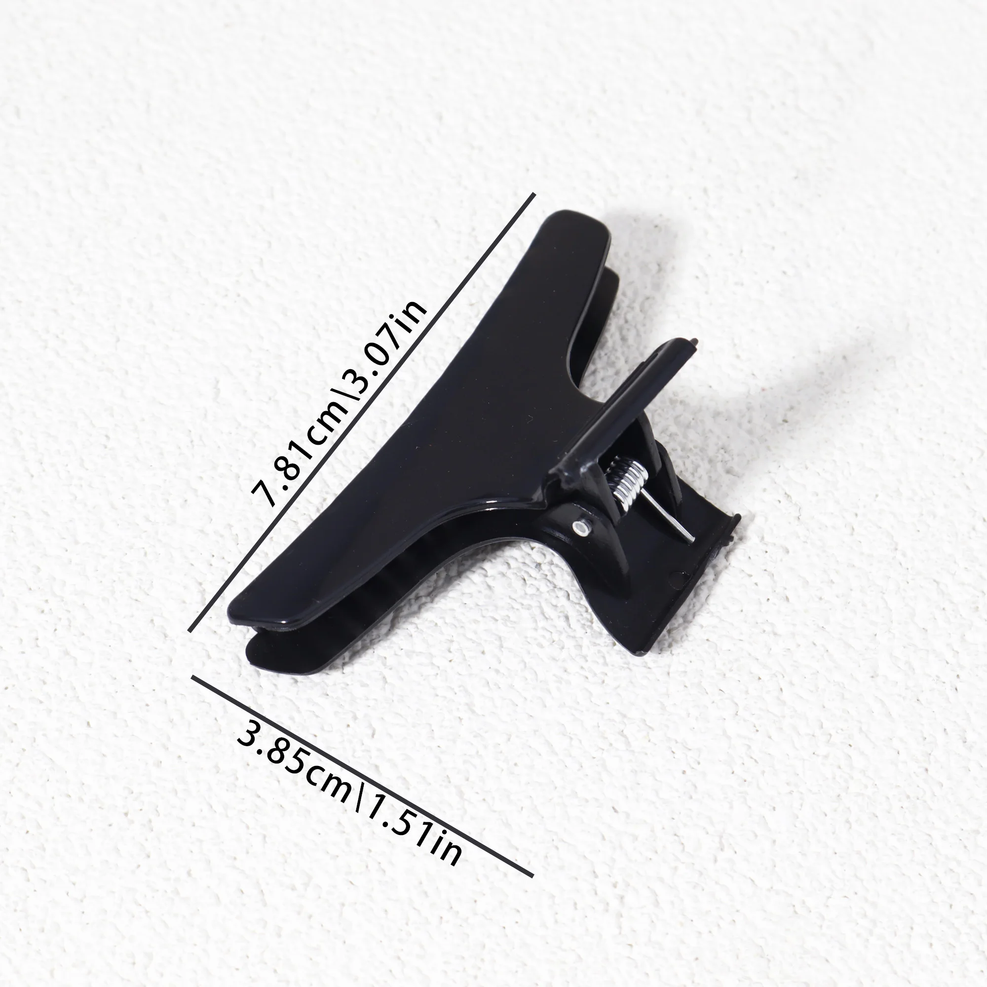 مجموعة مكونة من 12 قطعة من مشابك شعر الفراشة السوداء، وإكسسوارات على شكل مشبك الفراشة، وشكل ربطة عنق بسيط، خاصة للشعر المستعار الحقيقي