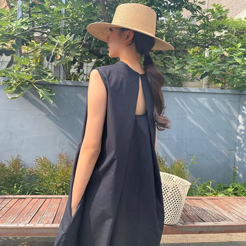 레트로 여름 민소매 라운드 넥 느슨한 여성 드레스 세련된 순수 컬러 백리스 조끼 드레스 한국 스타일 캐주얼 롱 드레스