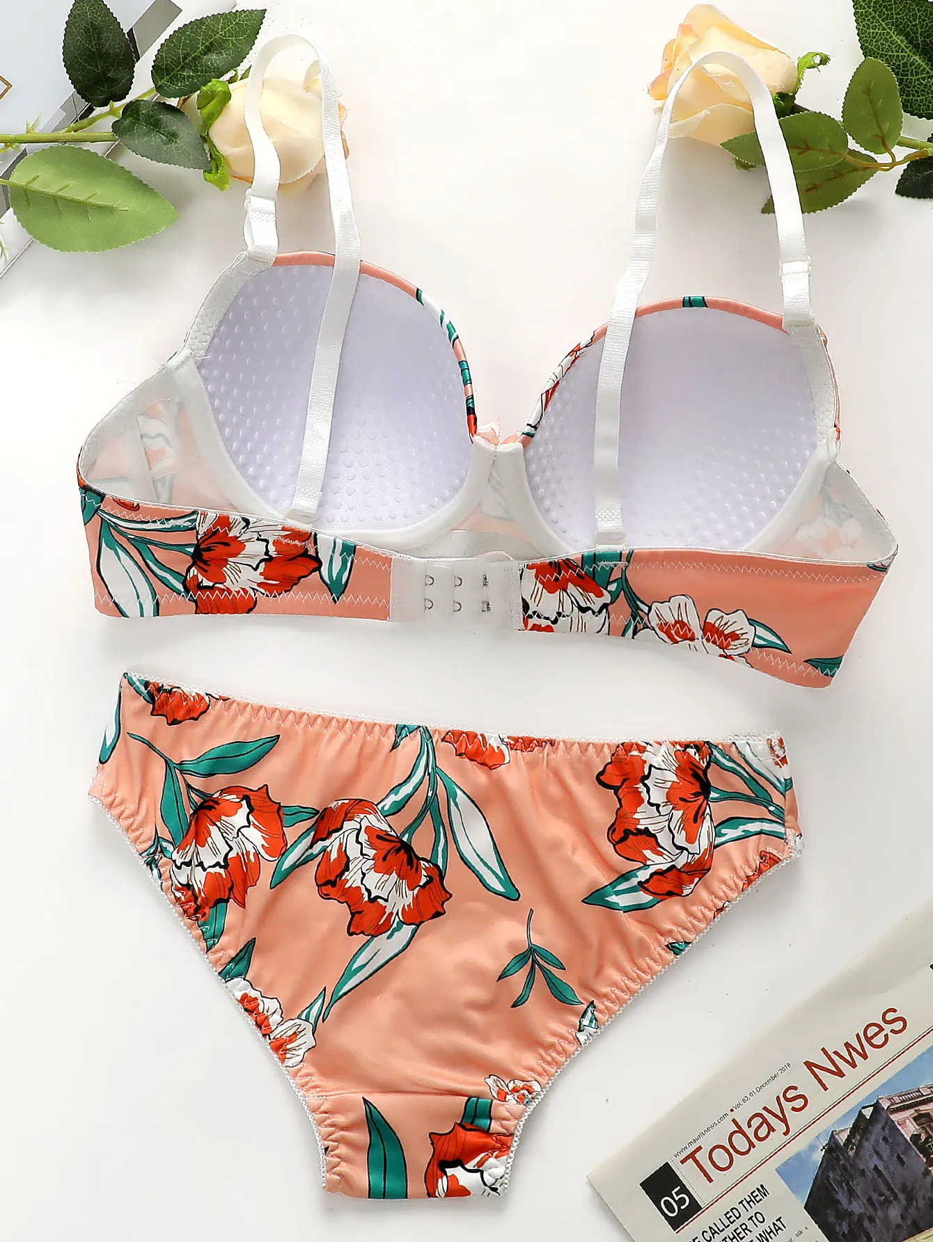 party print 2-piece braissere fashionable Island vacation pull up women's Lingerie bra with steel support sexy underwear A2138