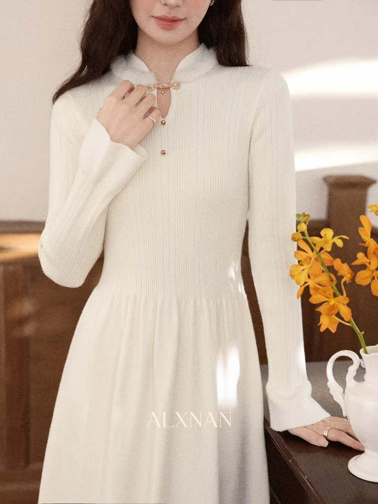 ALXNAN New Chinese Style Knitted Dress National Fashion Women's Autumn Winter Waist Cinched Apricot Long Sleeve Dress L59835