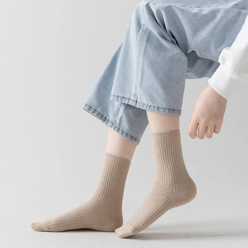 5/10 Pairs Of New Japanese Socks Set Solid Color Women\'s Casual Cotton Socks Autumn Simple Women\'s Medium Length Socks