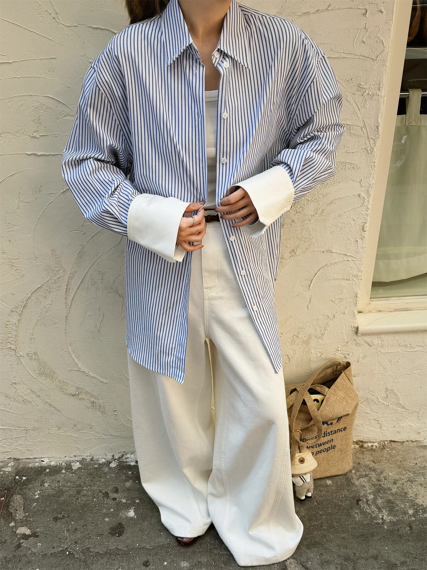 

Свободная женская хлопковая рубашка в полоску с цветными блоками, весенний дизайн MOEROP 'Qi Girl Mode' Sea Soul Blue Stripes