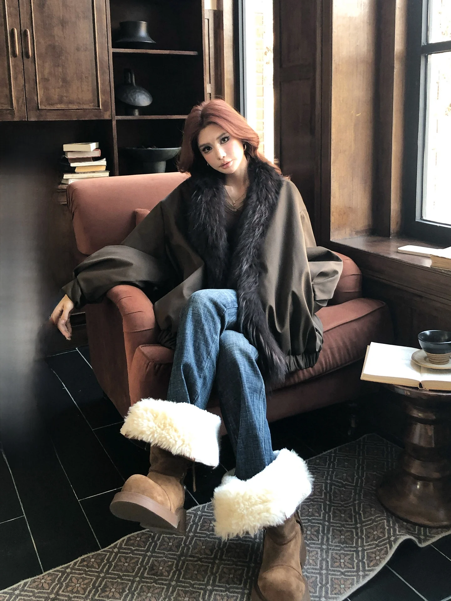 

White Goose down Parka Coat Women's Loose Warm Outerwear Double-Sided Wearable Fur Collar Jaet by Li Wan Jun