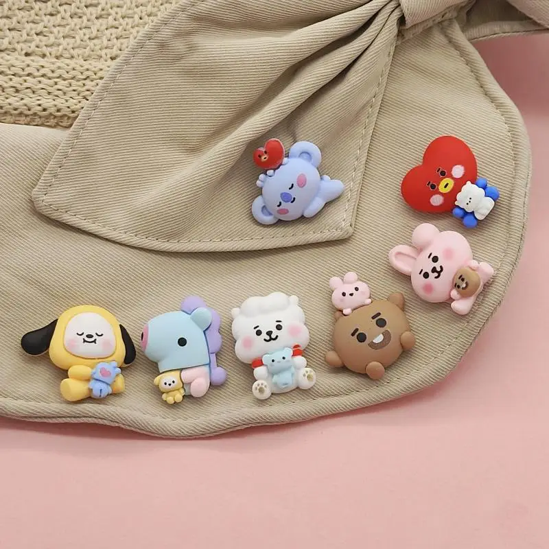 1/7Pcs Bt21 3D Resin Doll Cartoon Pin Children Clothing Brooch Accessories Student School Bag Badge Decoration Christmas Gift