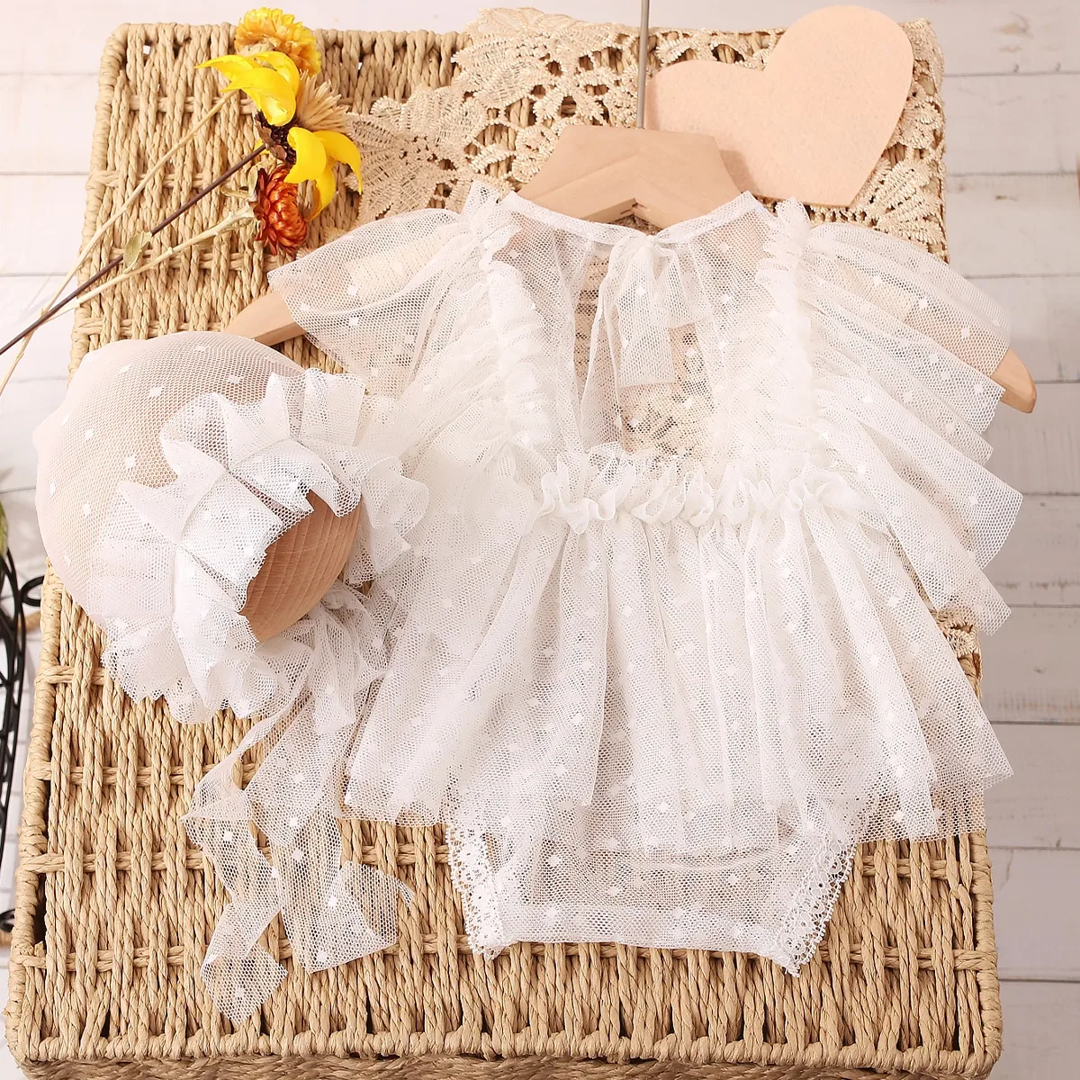 Ylsteed 2 Pieces Set Newborn Shooting Romper with Hat Baby Girl Photography Outfit Infant White Dot Mesh Clothes