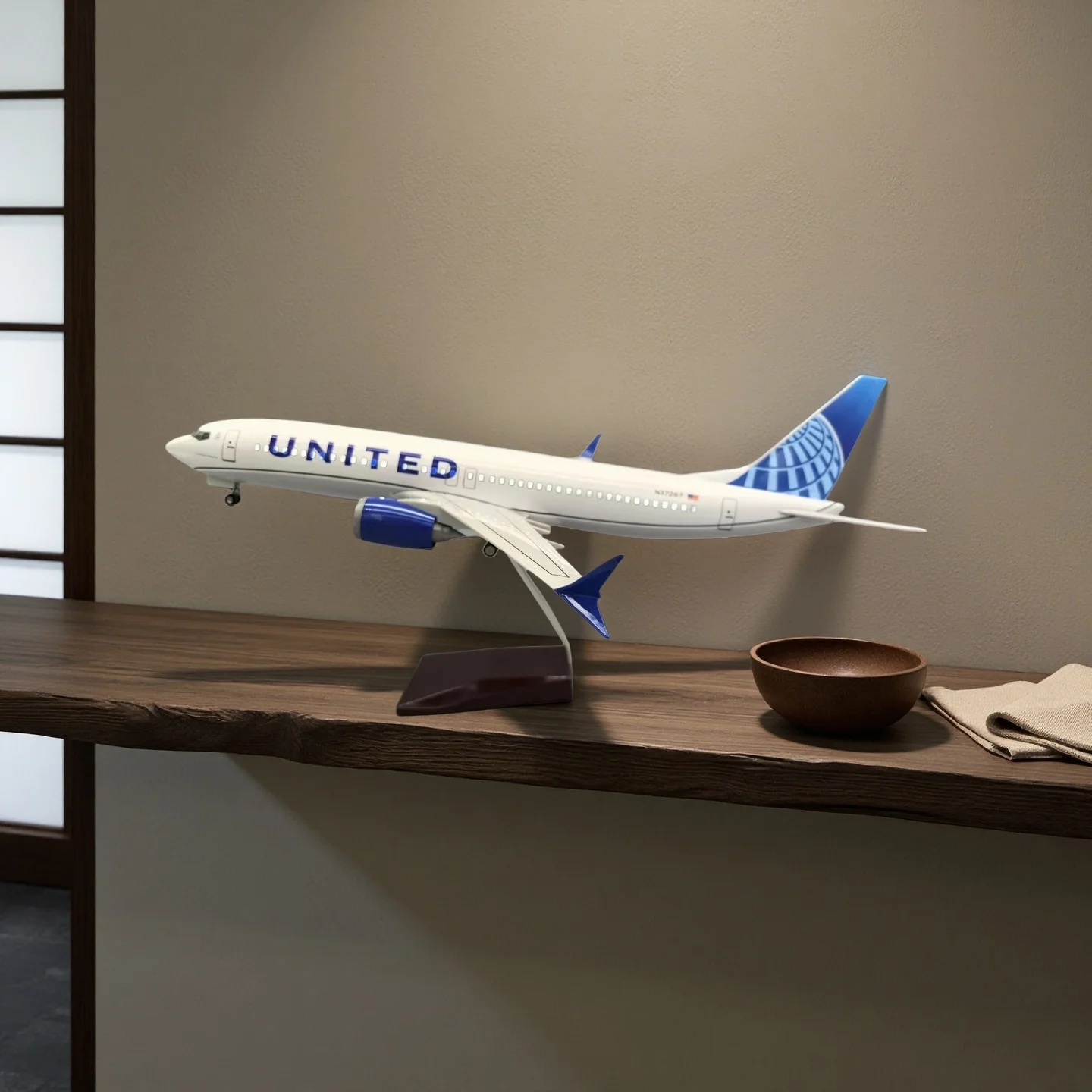 

Plane Model Resin Diecast Airplane Model United Airlines B737 47cm 1:85 Scale Aircraft Model Collection Display Christmas Gifts
