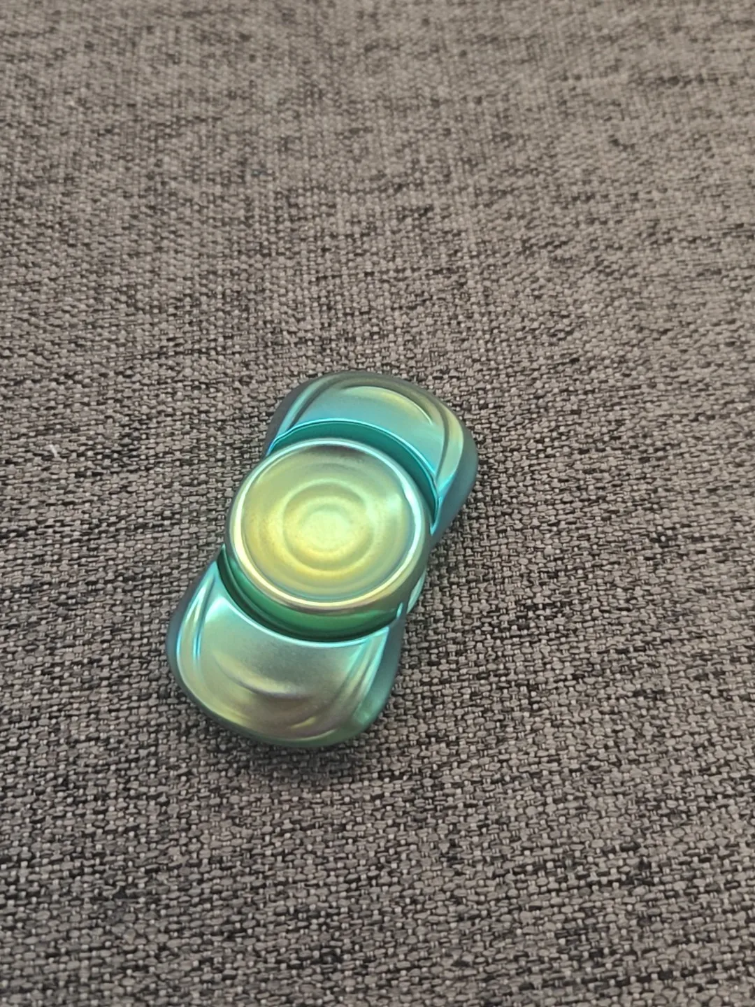 Used EDC DOB Duobao Edc, Genuine Niobium Air Shuttle, Niobium Alloy Pearlescent Anode Fruit Green Gradual Change