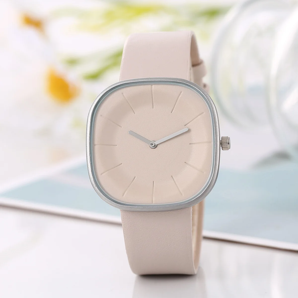 Simple Women Square Watches Luxury Brand Ladies Solid Quartz Watch Leather Straps Wristwatche Female Korean Clock Montre Femmes