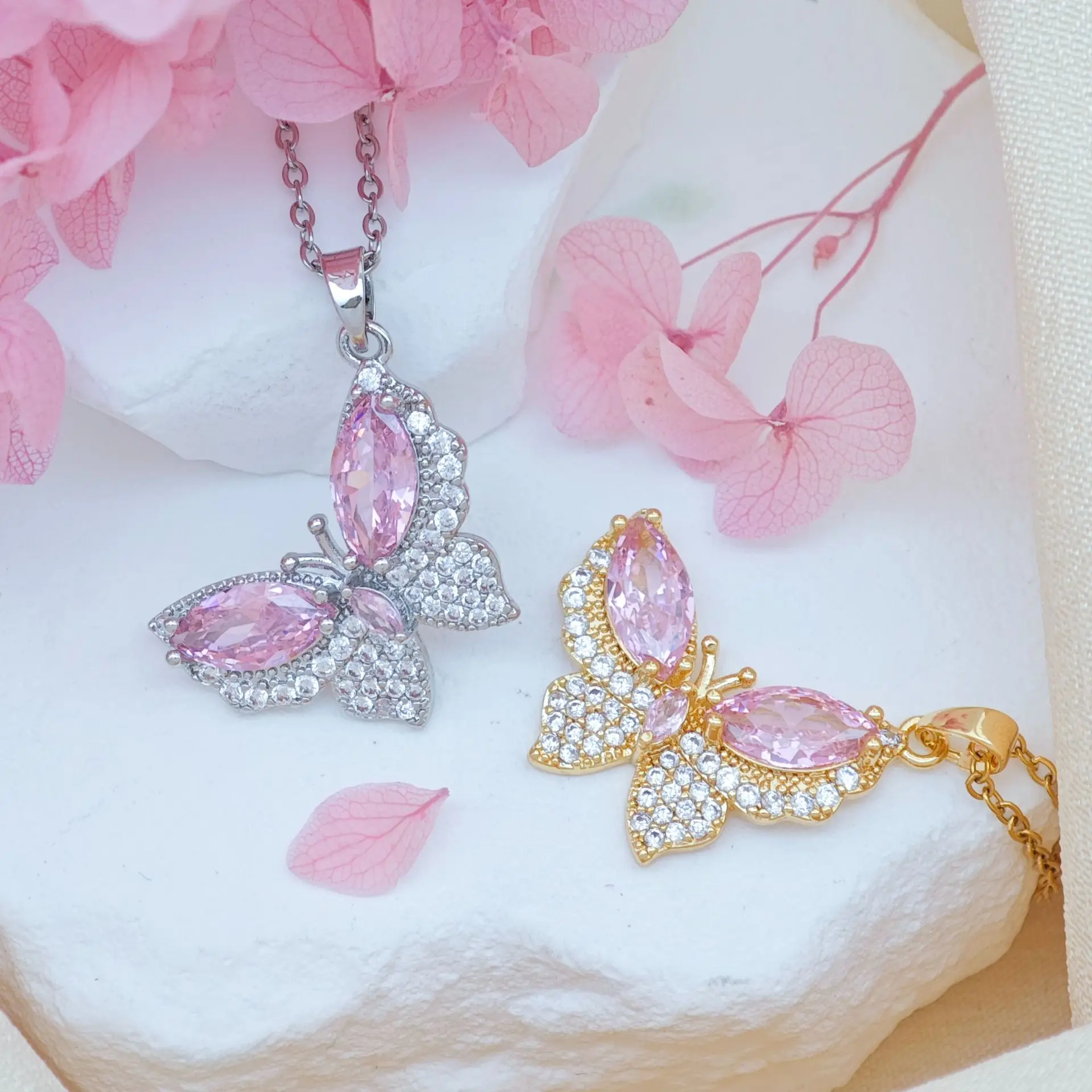 PTTOZAN 18K Gold Plated Spring Summer Butterfly Pendant Necklace Women Zircon Titanium Steel Necklace Women Party Jewelry