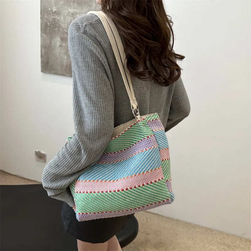  New Fashionable  Casual  Simple Versatile Color Blocked  Striped Personalized Women's Underarm Shoulder Bag