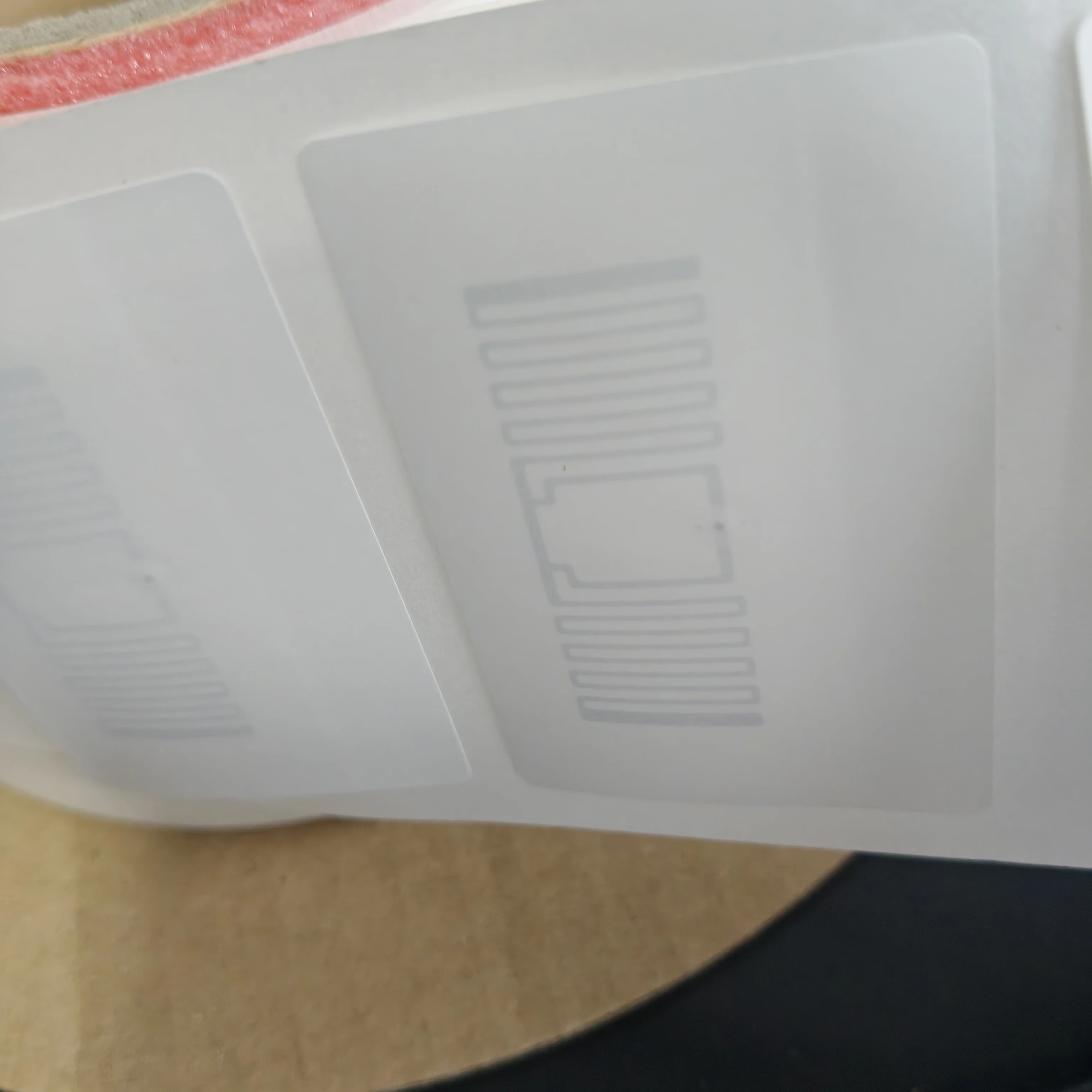 1000PCS UHF Sticker U9 chip Inlay 60×40mm Label with 1CM Partial Adhesive  ISO 18000-6C / EPC Gen-2
