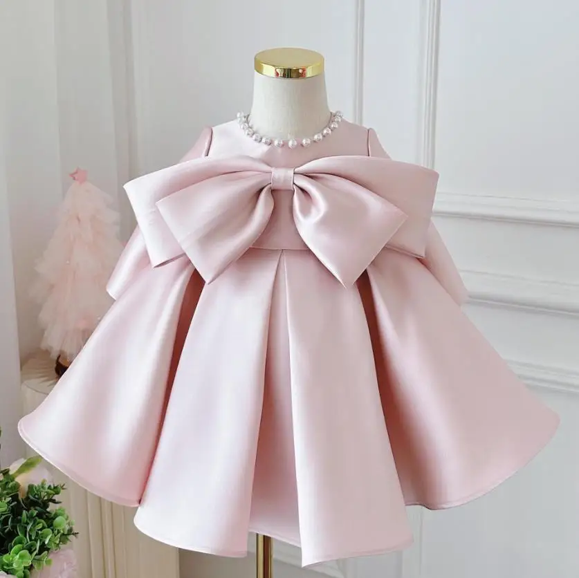 

2024 New Children's Pink Evening Gown Bow Pearls Design Kids Catwalk Wedding Birthday Baptism Eid Party Girls Dresses A3642